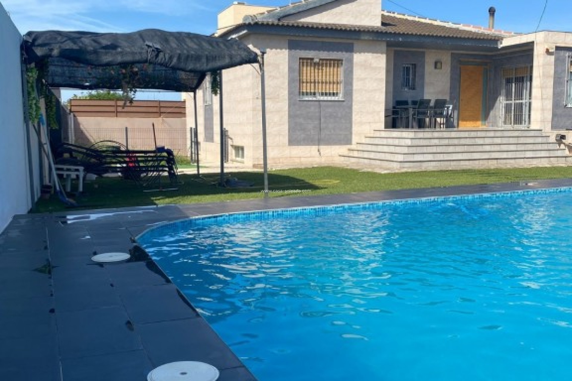 Reventa - Villa - Torrevieja