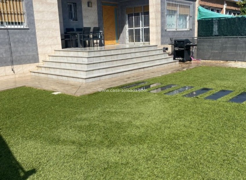 Reventa - Villa - Torrevieja
