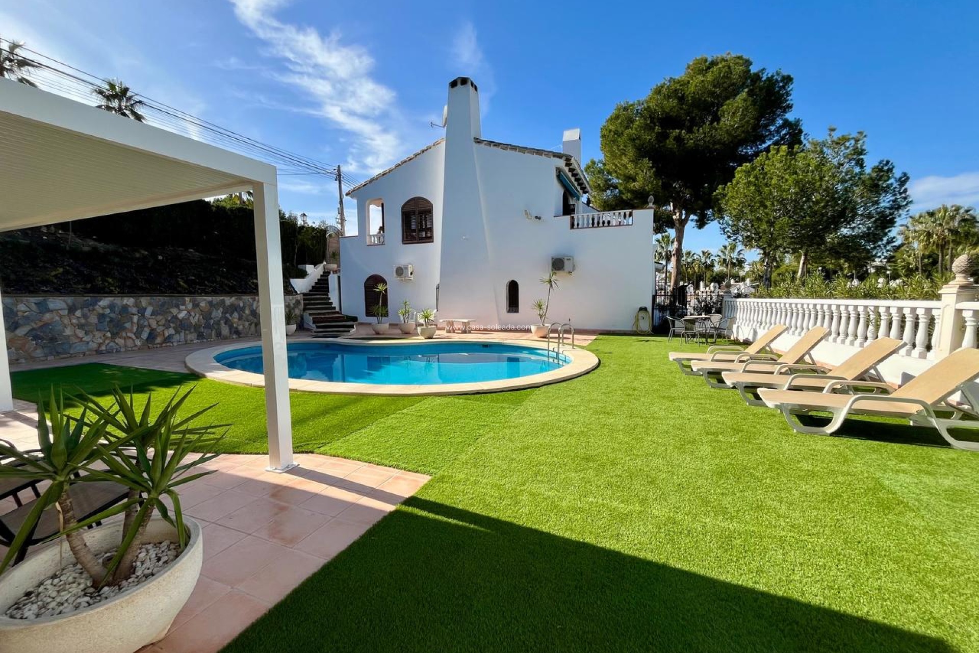 Reventa - Villa - Villamartin - Villamartín