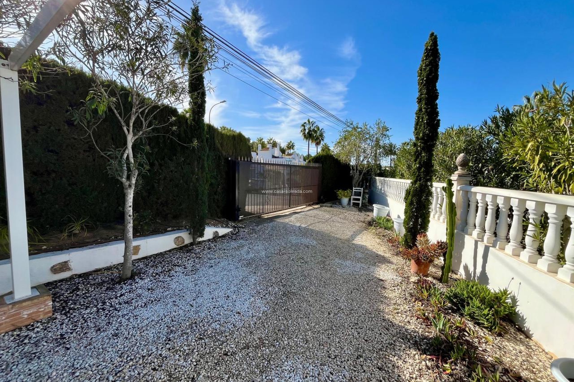 Reventa - Villa - Villamartin - Villamartín