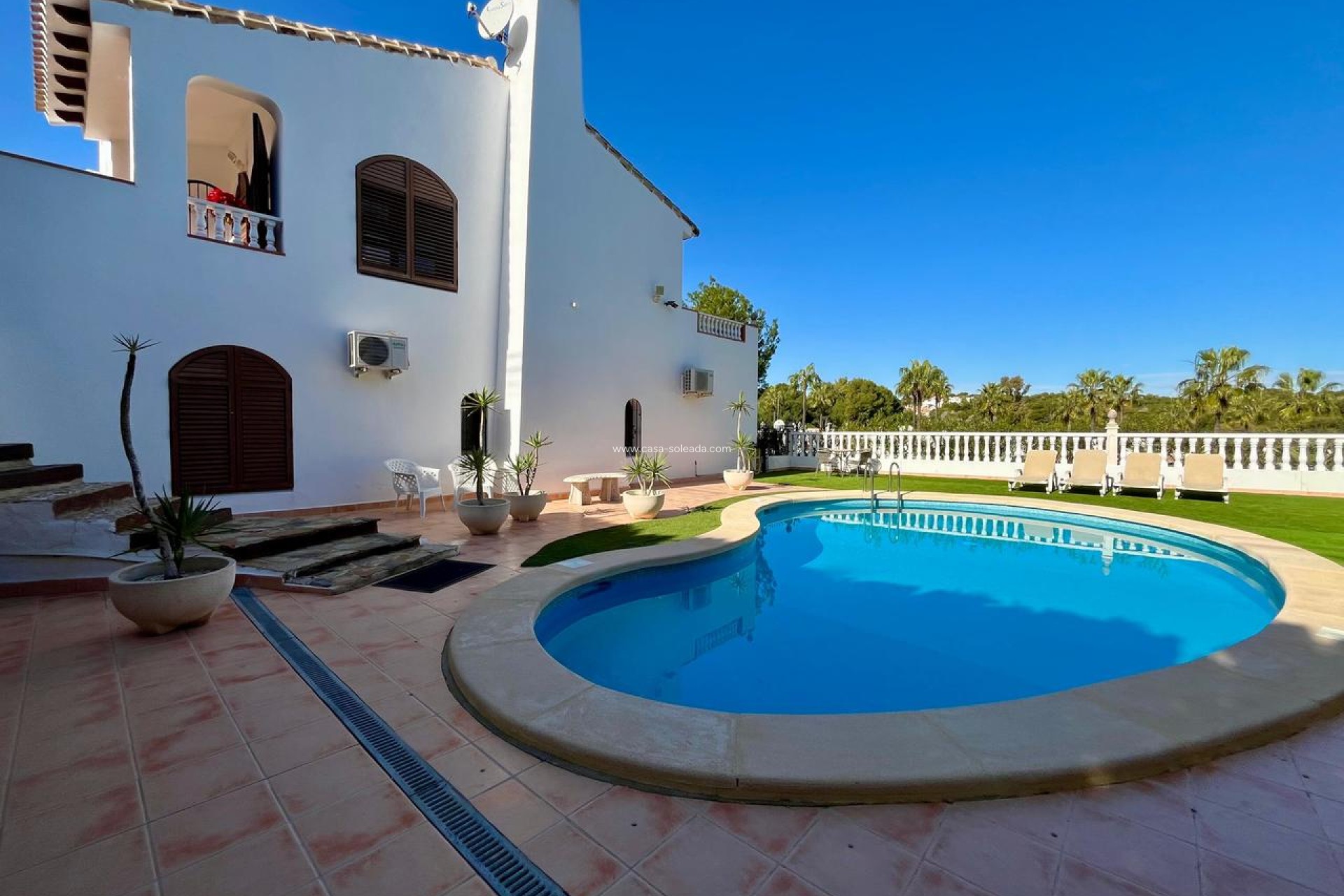 Reventa - Villa - Villamartin - Villamartín