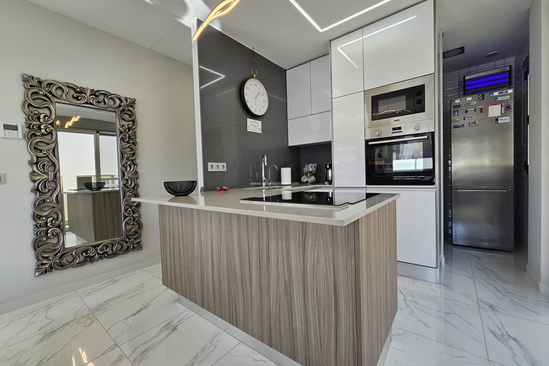 Reventa - Villa - Villamartin - Villamartín