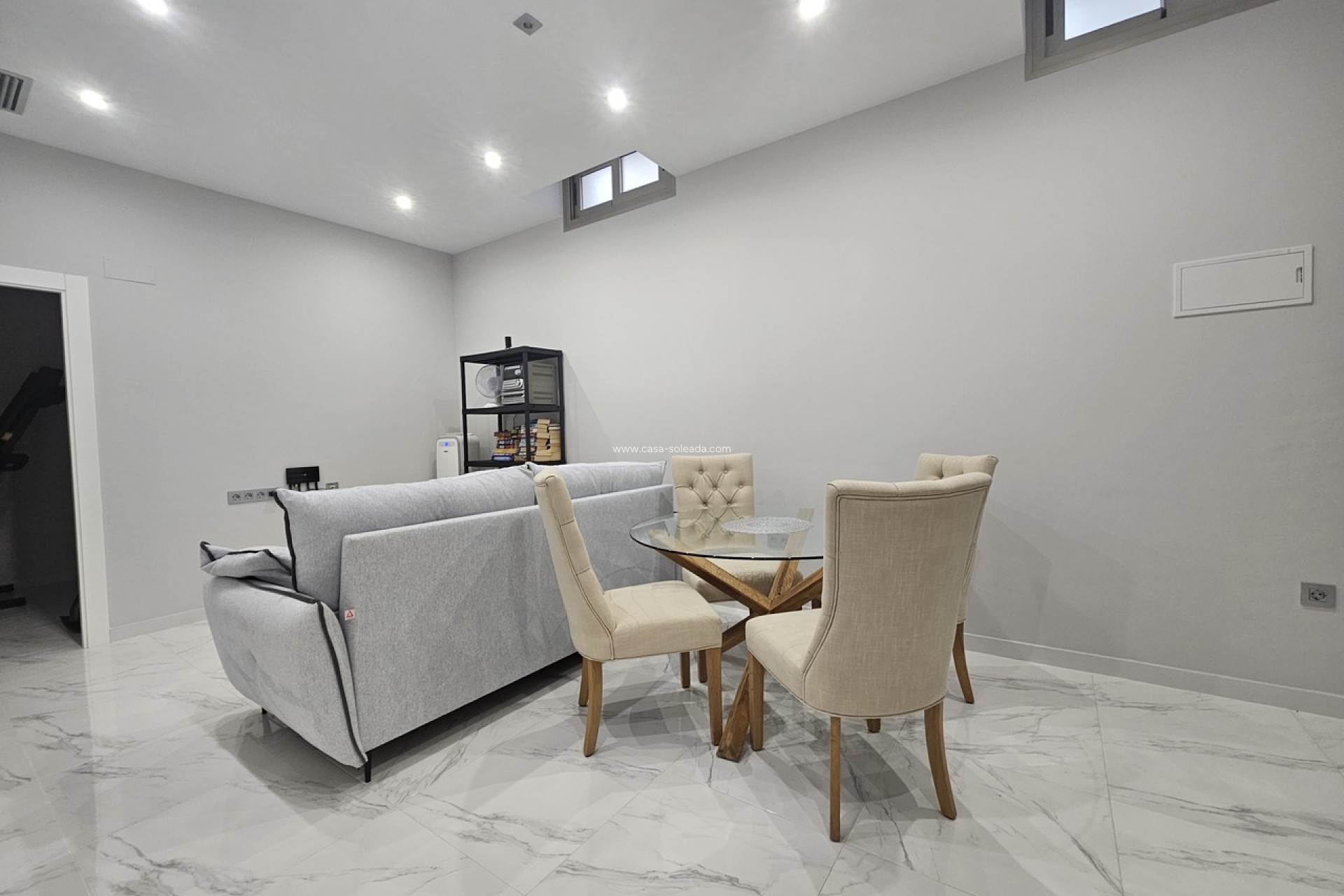 Reventa - Villa - Villamartin - Villamartín