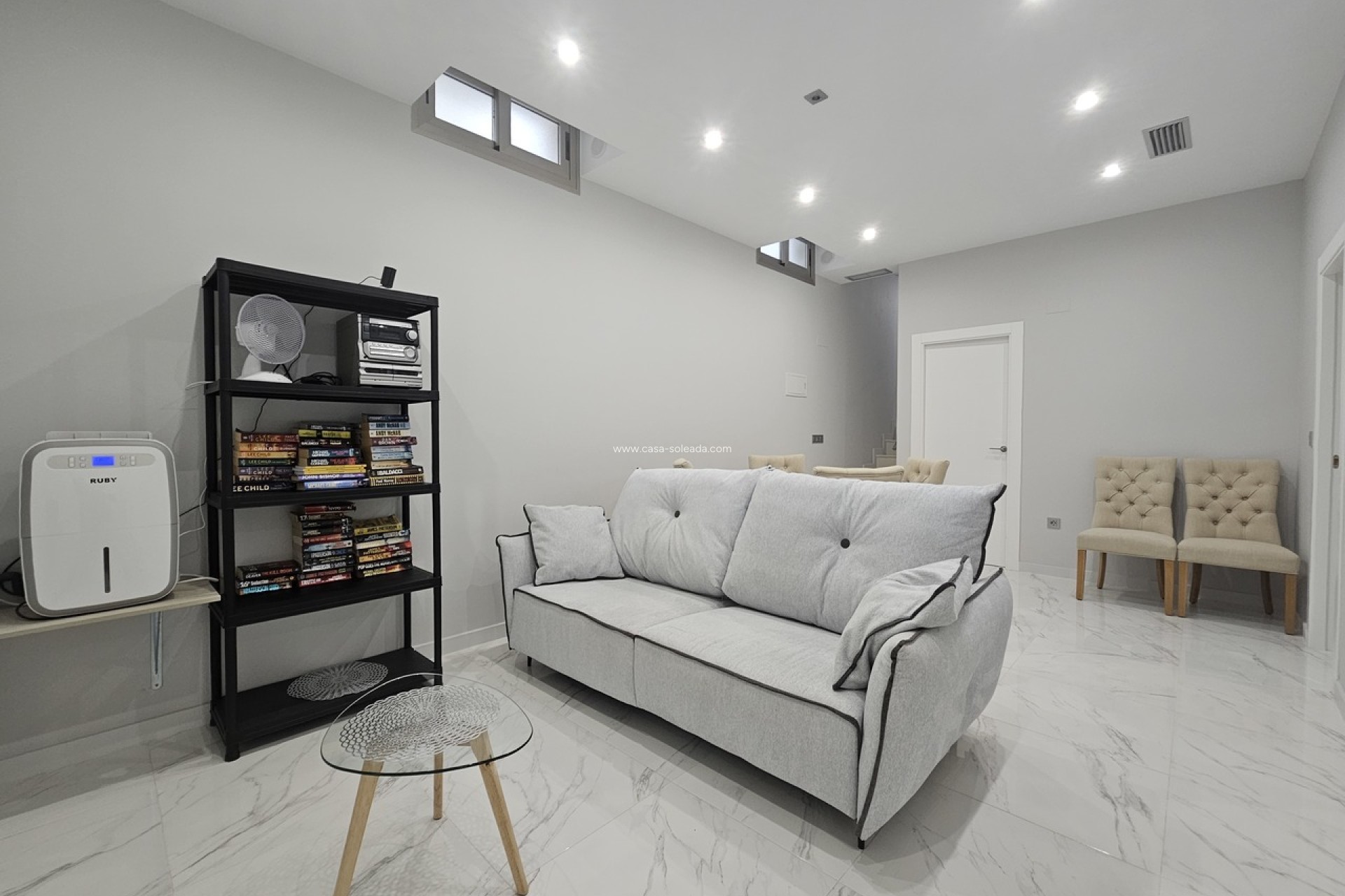 Reventa - Villa - Villamartin - Villamartín