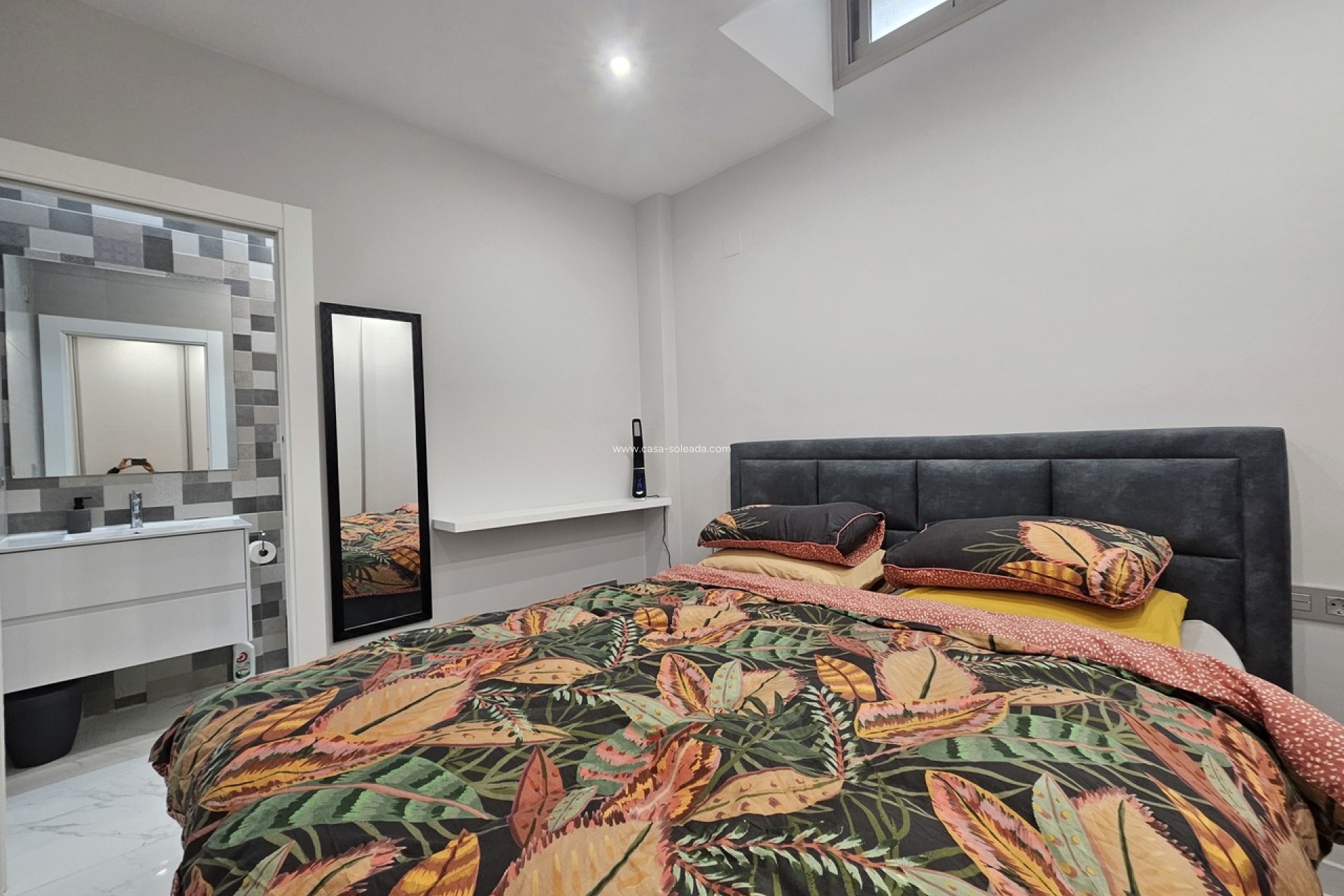 Reventa - Villa - Villamartin - Villamartín