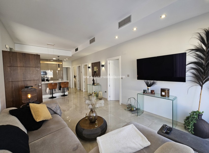 Reventa - Villa - Villamartin - Villamartín