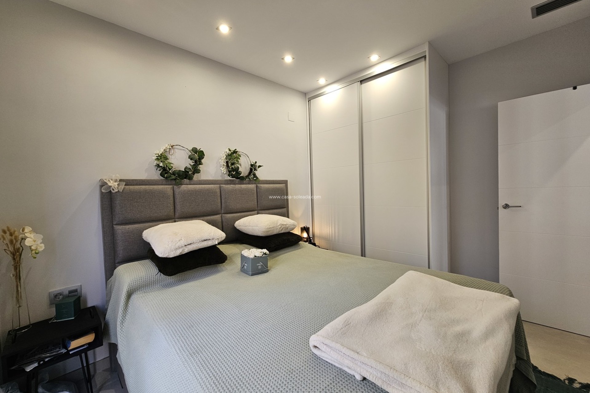Reventa - Villa - Villamartin - Villamartín