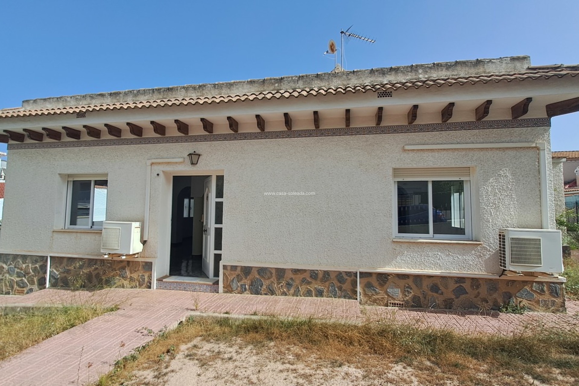 Reventa - Villa - Villamartin - Villamartín