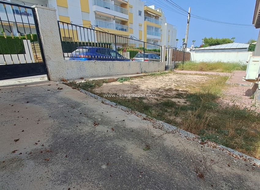 Reventa - Villa - Villamartin - Villamartín