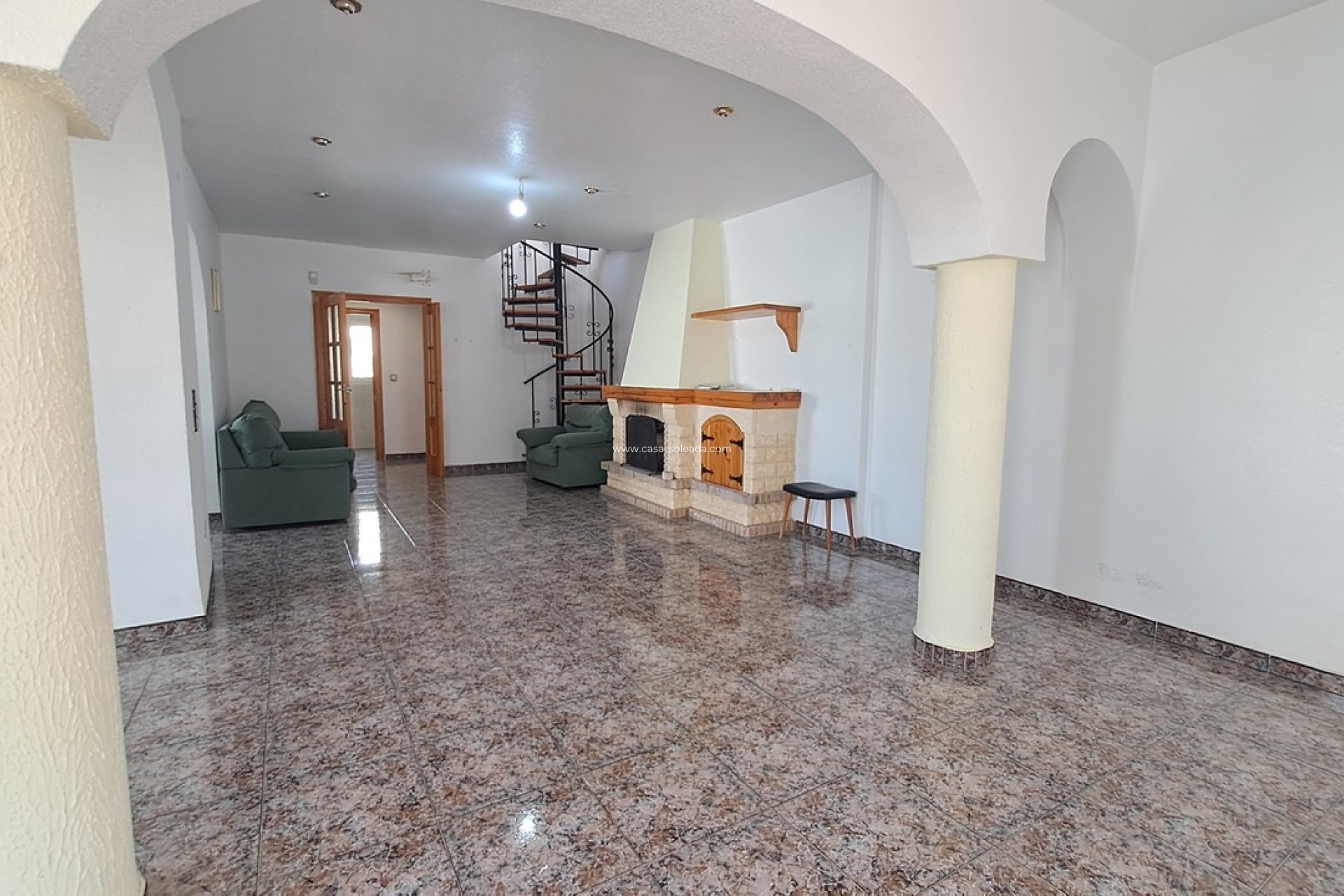 Reventa - Villa - Villamartin - Villamartín