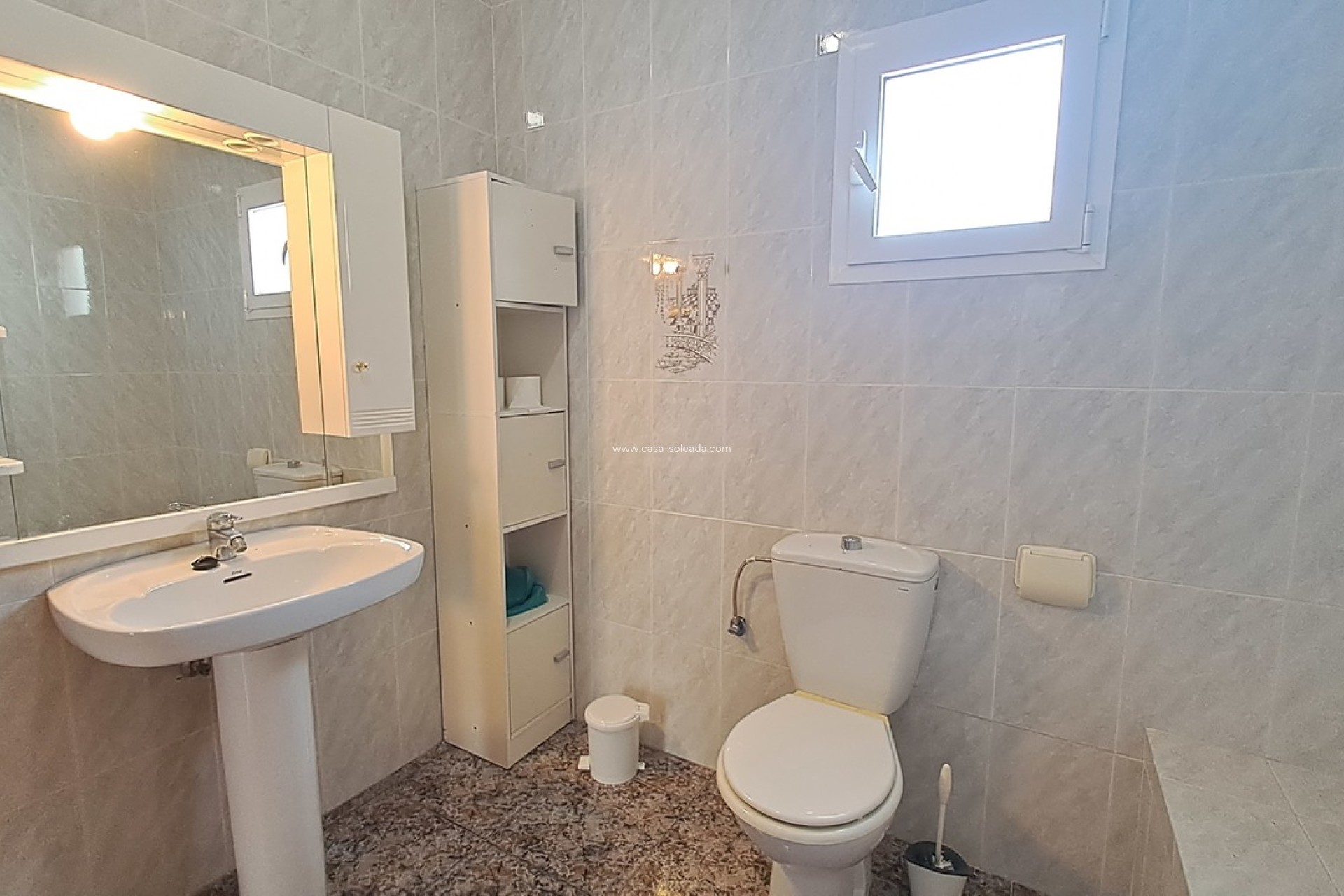 Reventa - Villa - Villamartin - Villamartín