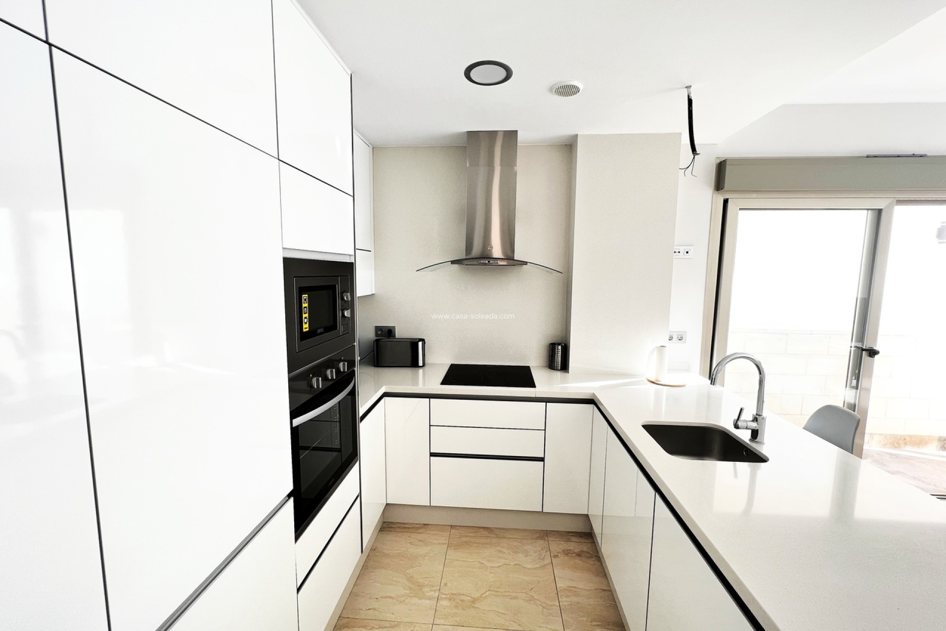 Reventa - Villa - Villamartin - Villamartín