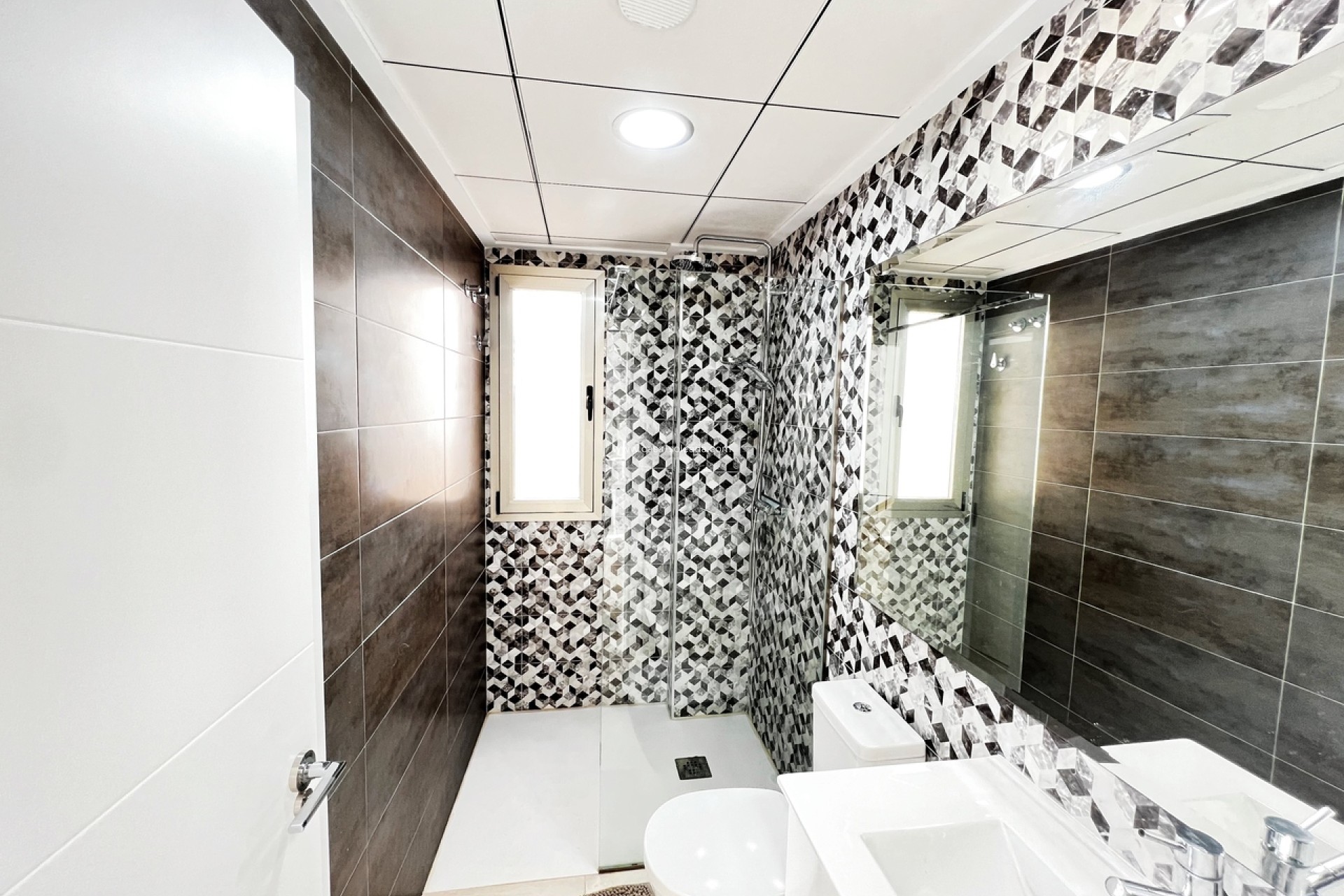 Reventa - Villa - Villamartin - Villamartín