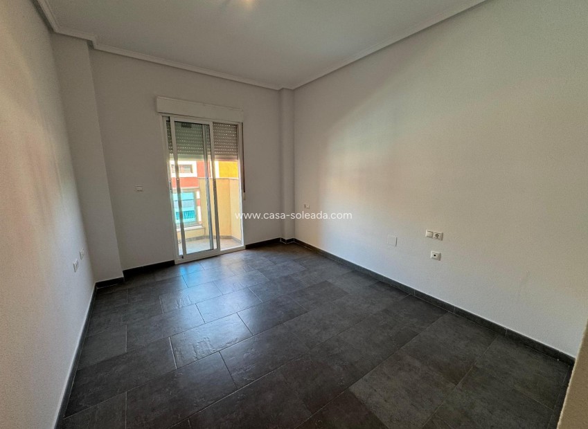Revente - Appartement - Almoradí - Inland