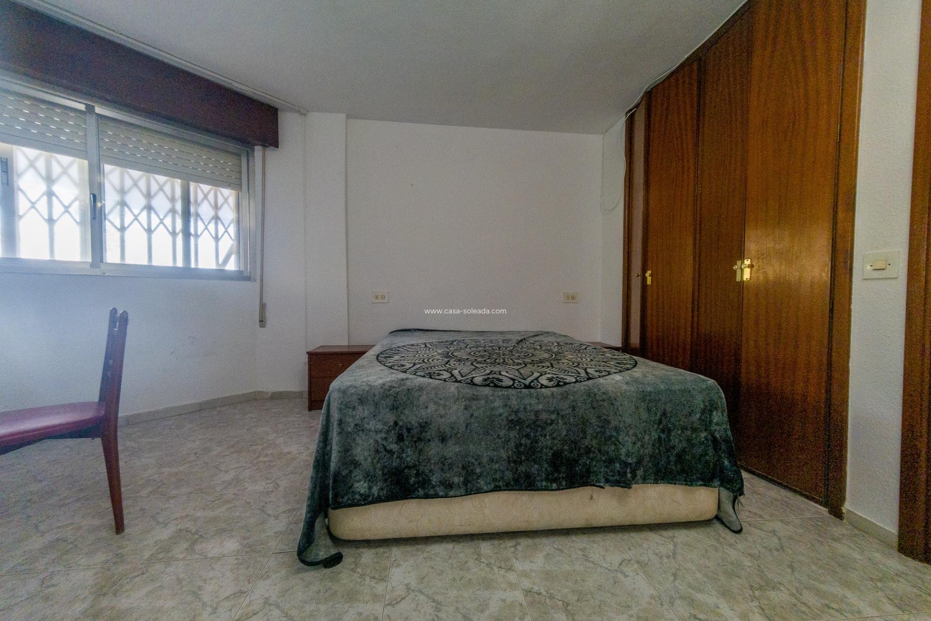 Revente - Appartement - Torrevieja - Acequion