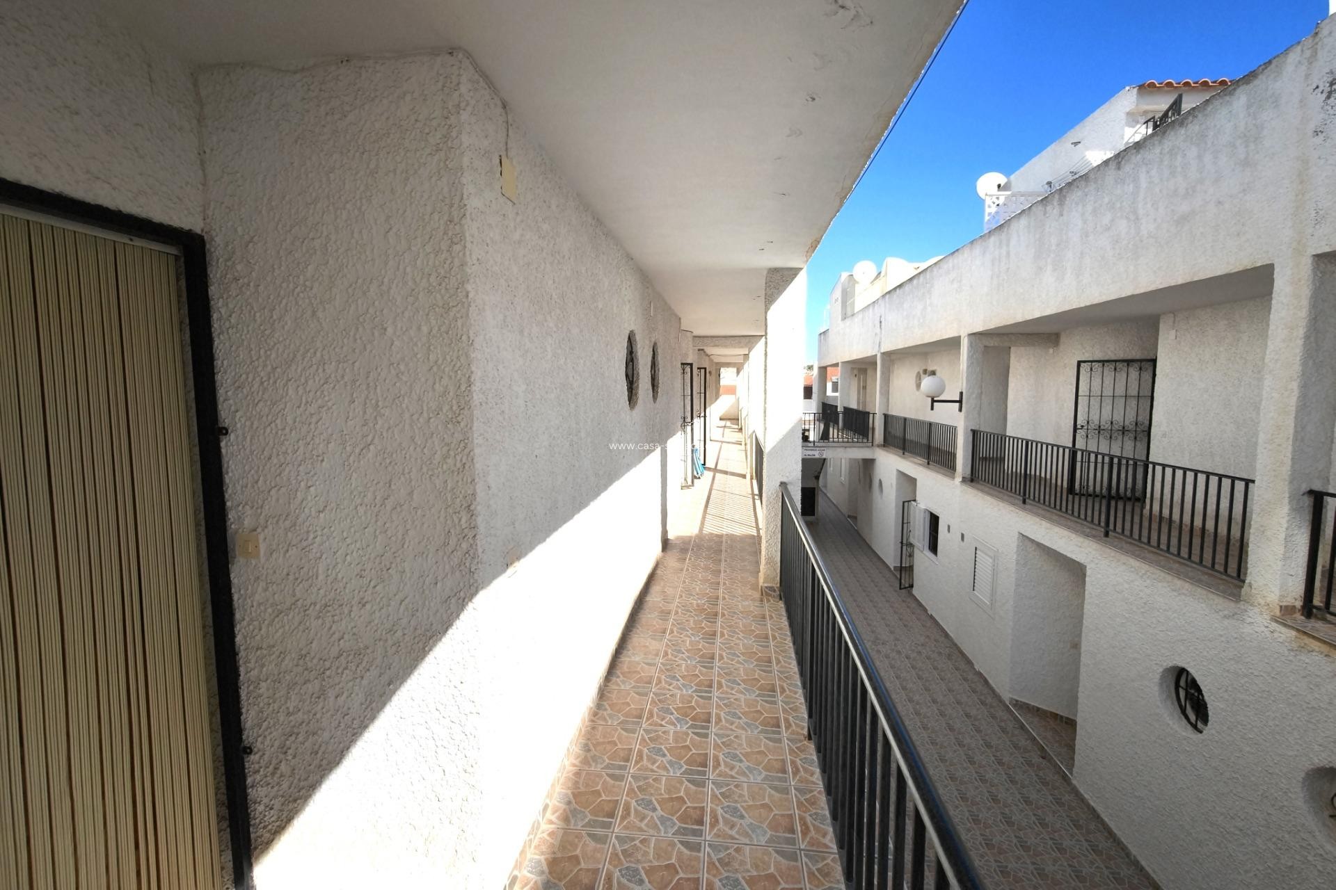 Revente - Appartement - Torrevieja - Calas Blanca