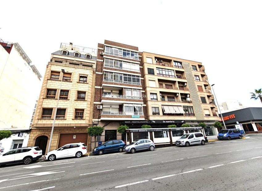 Revente - Appartement - Torrevieja - Center