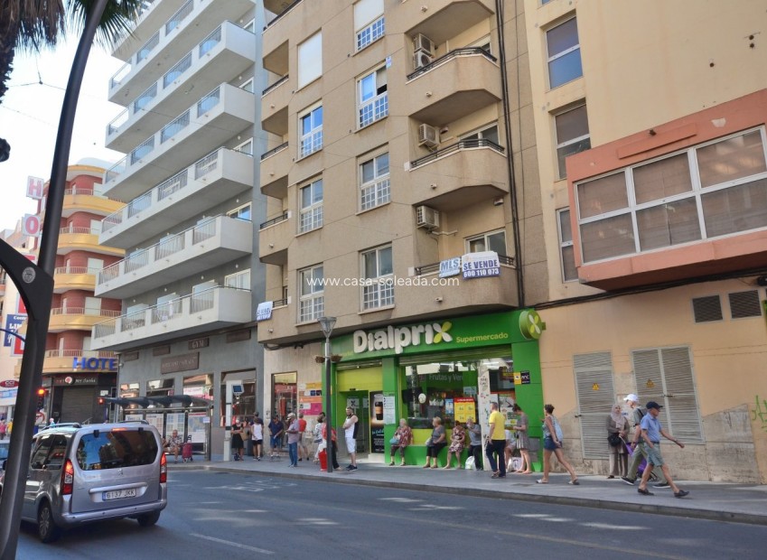 Revente - Appartement - Torrevieja - Center