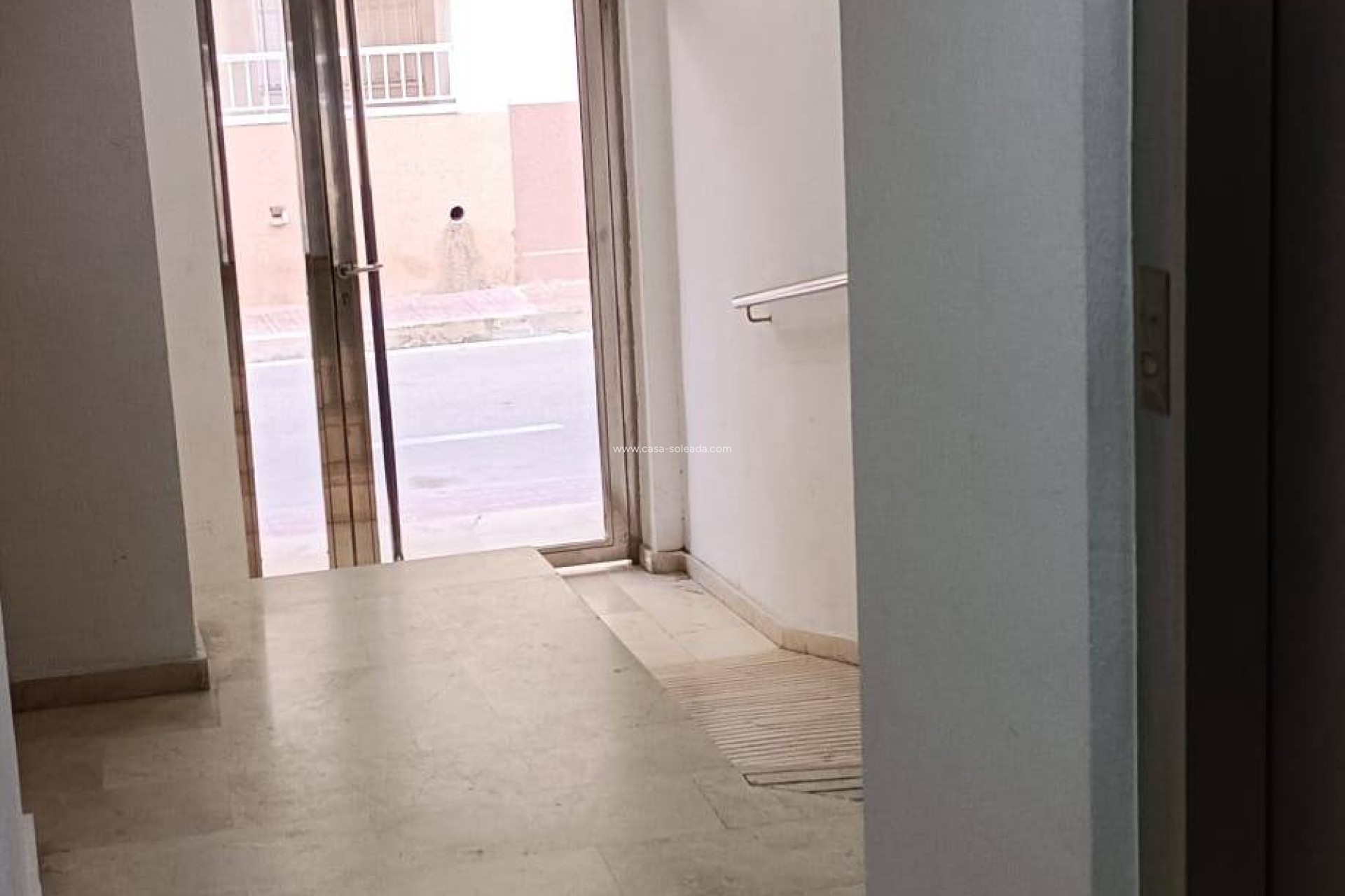 Revente - Appartement - Torrevieja - La Mata