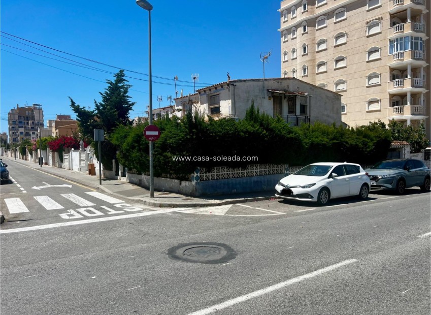 Revente - Appartement - Torrevieja - Nueva Torrevieja
