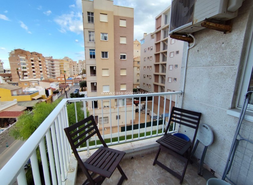 Revente - Appartement - Torrevieja - Nueva Torrevieja