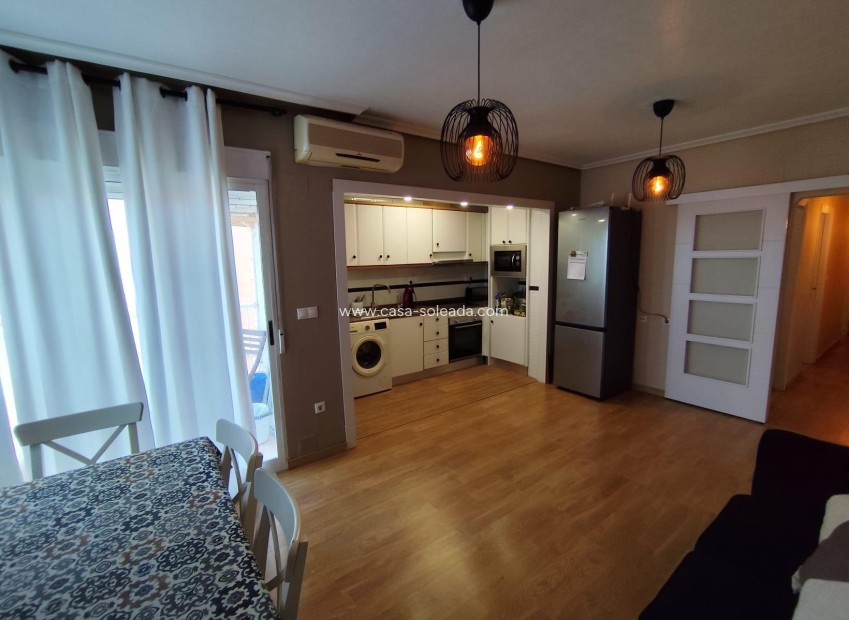 Revente - Appartement - Torrevieja - Nueva Torrevieja