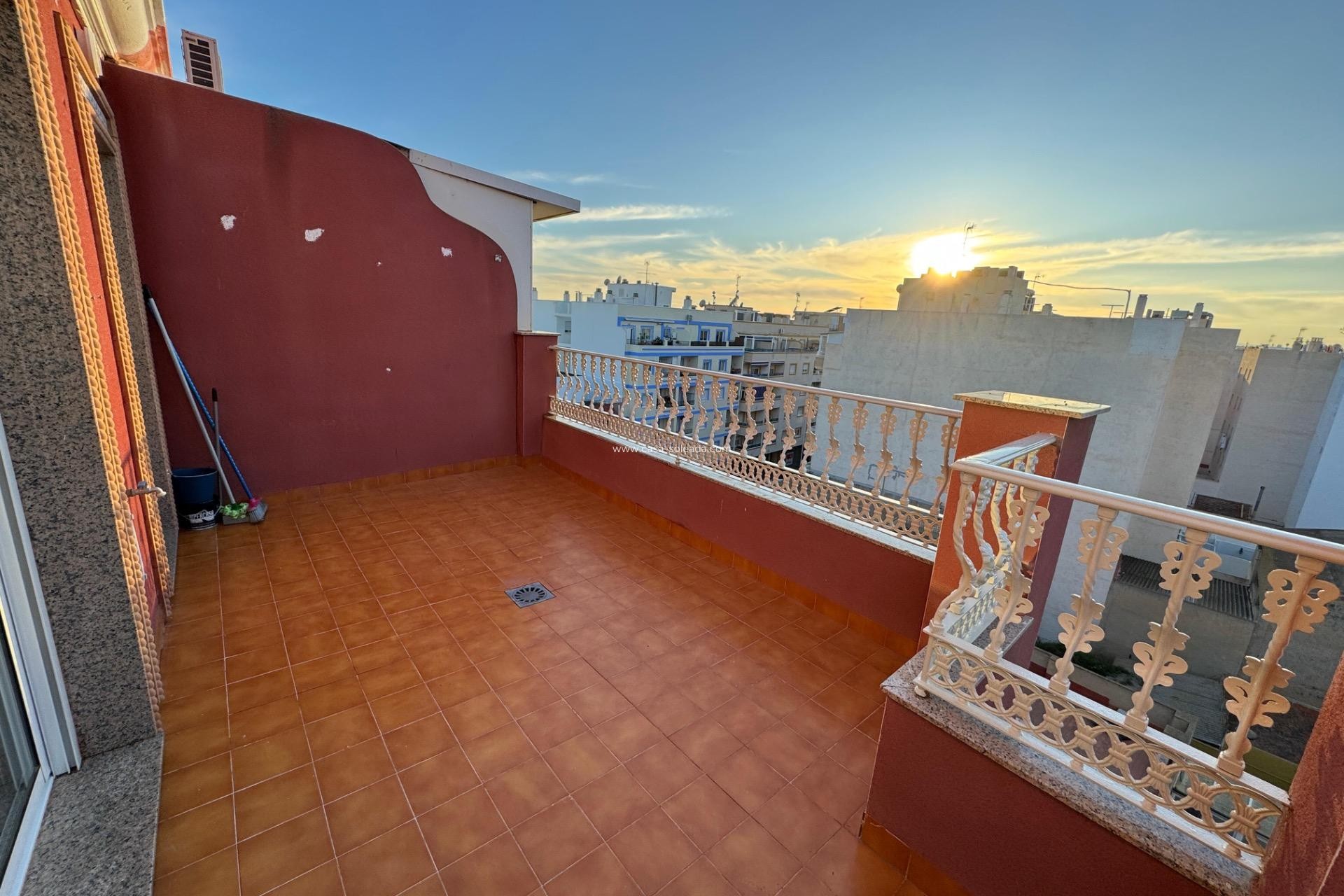 Revente - Appartement - Torrevieja - Parque Acuático - Sector 25