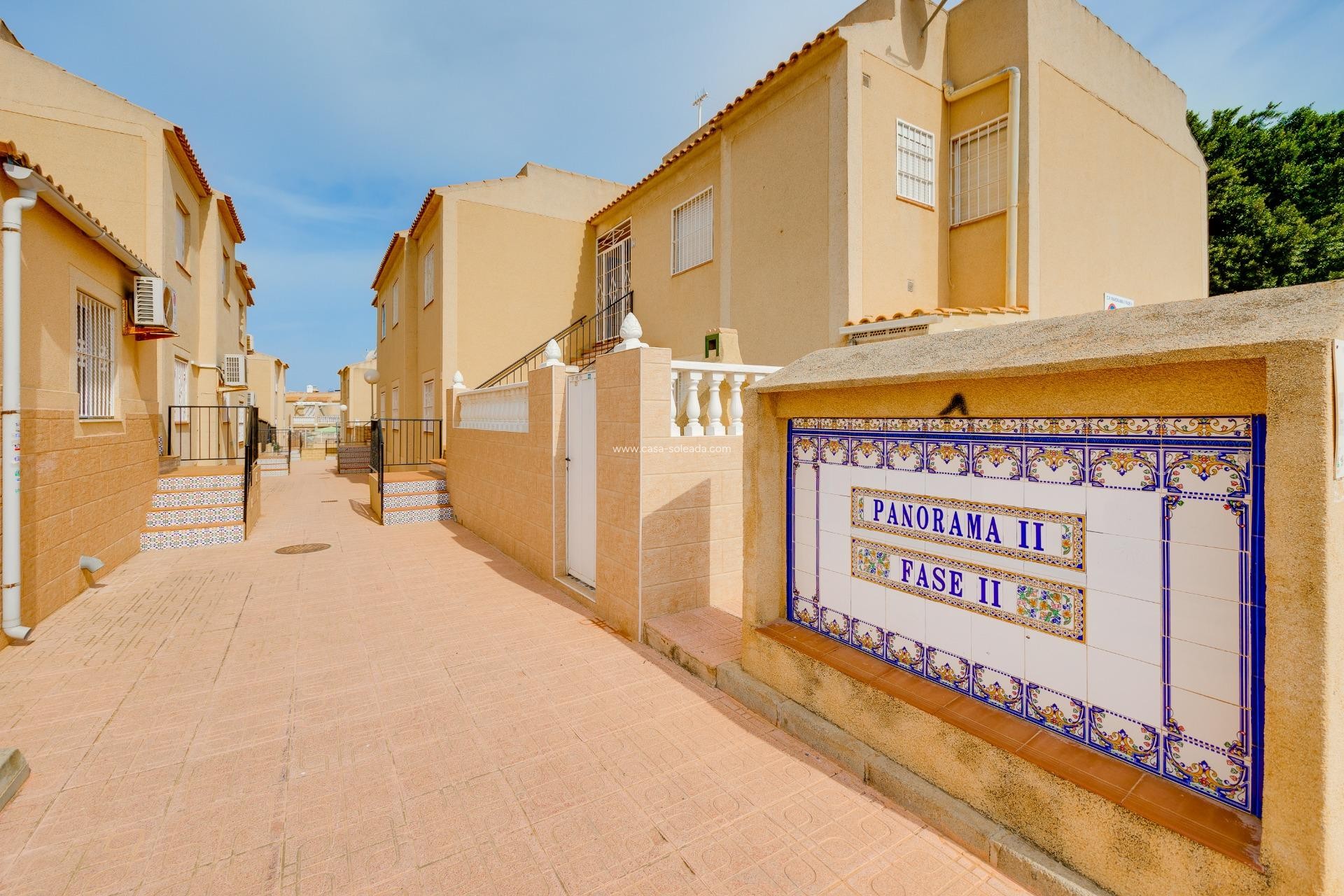 Revente - Bungalow - Torrevieja - Aguas nuevas