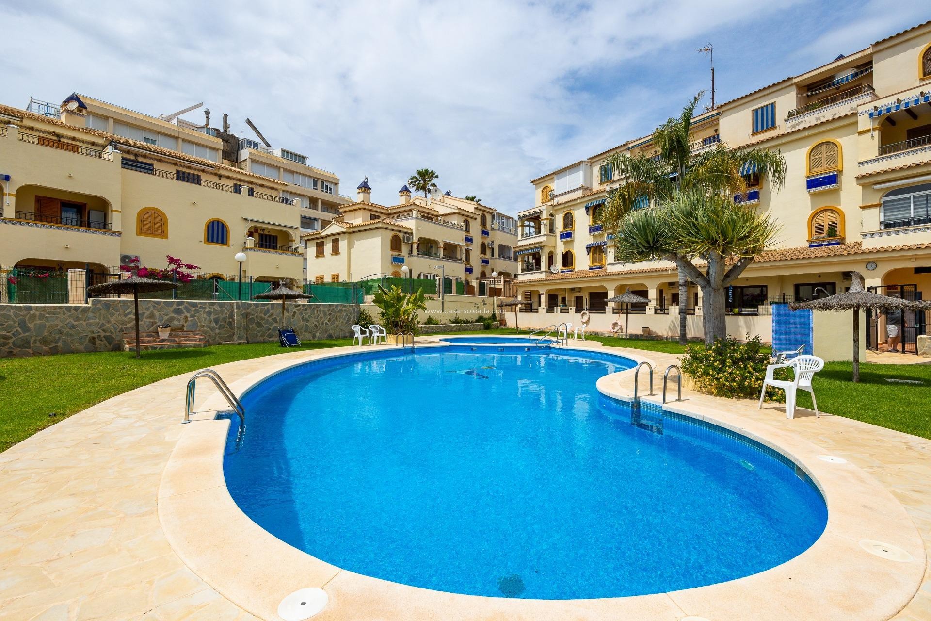 Revente - Bungalow - Torrevieja - Torre La Mata