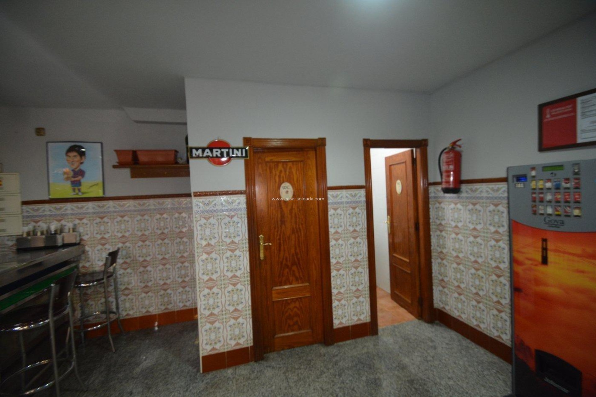 Revente - Commercial - Bigastro - Center