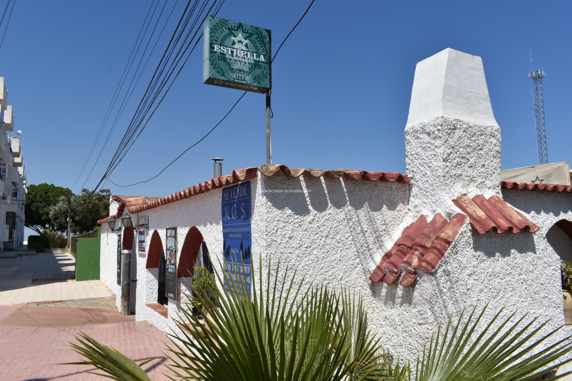 Revente - Commercial - Ciudad Quesada