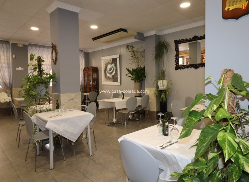 Revente - Commercial - Torrevieja - Playa del Cura
