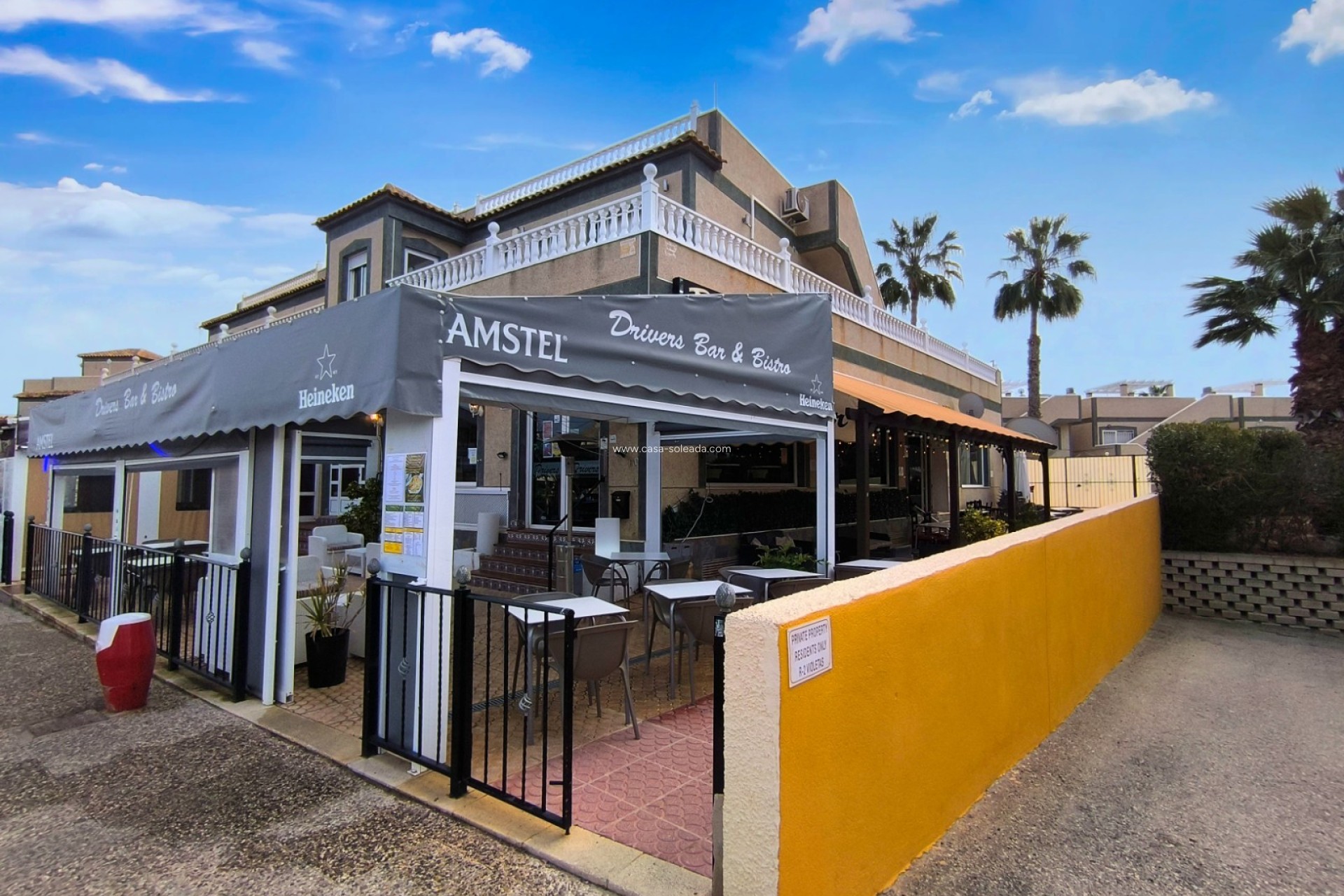 Revente - Commercial - Villamartin - Villamartín