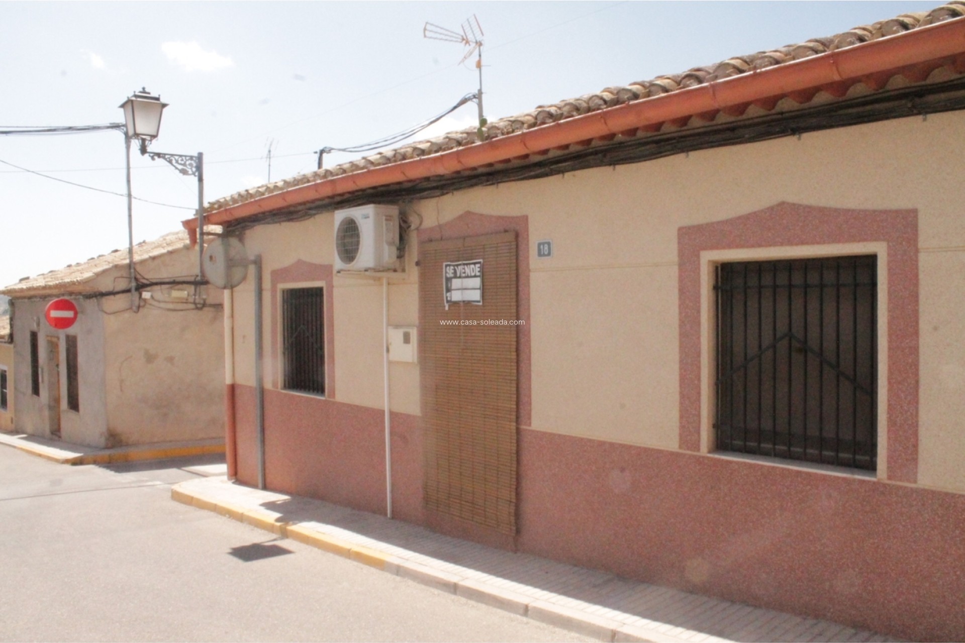 Revente - Maison de ville - Pinoso - Inland