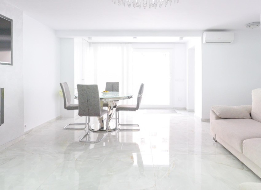 Revente - Maison de ville - Torrevieja - Punta Prima