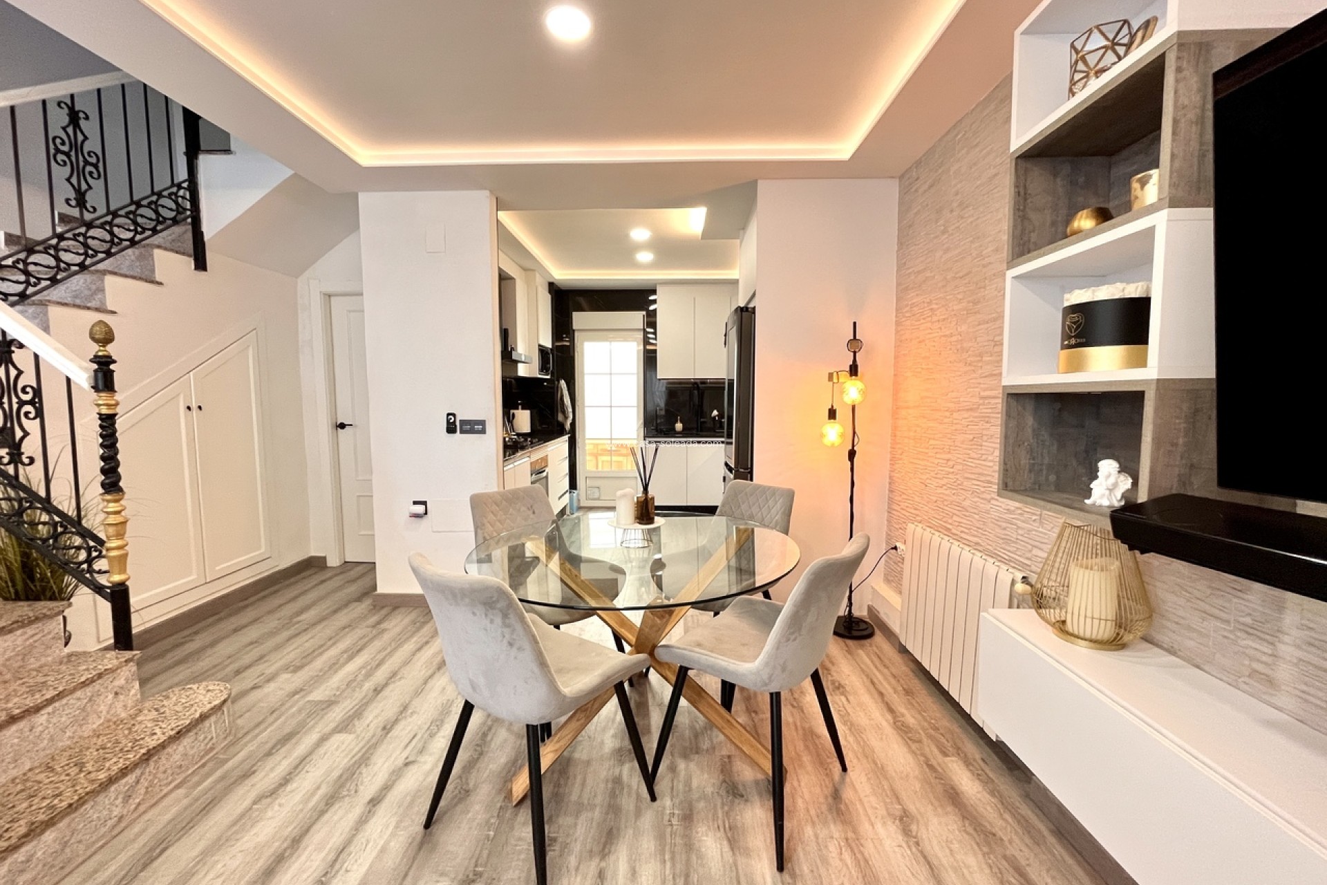 Revente - Maison de ville - Villamartin - Costa Blanca