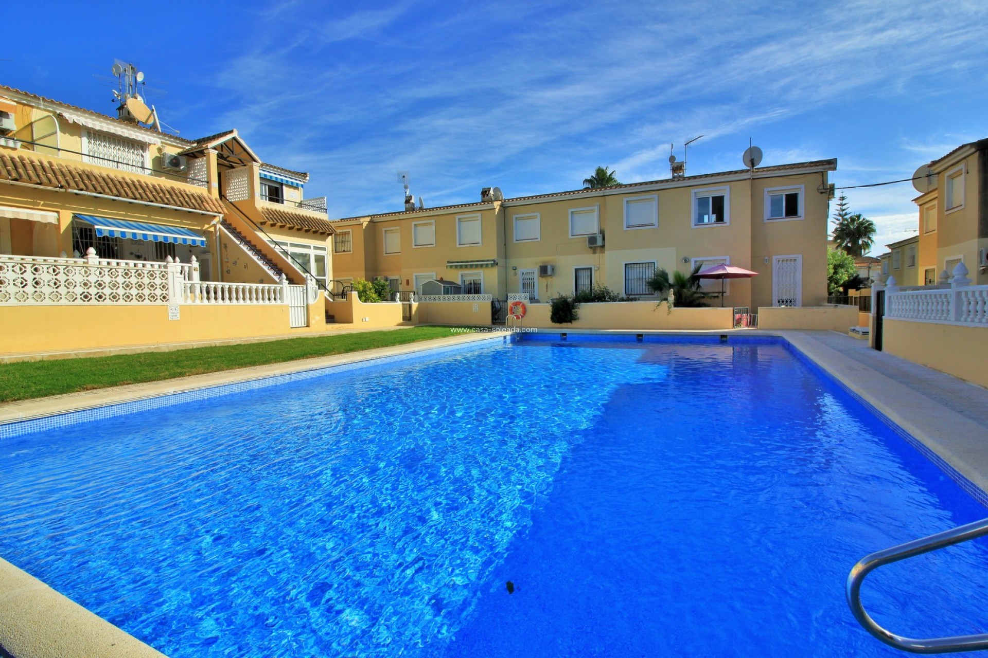 Revente - Maison de ville - Villamartin - Villamartín