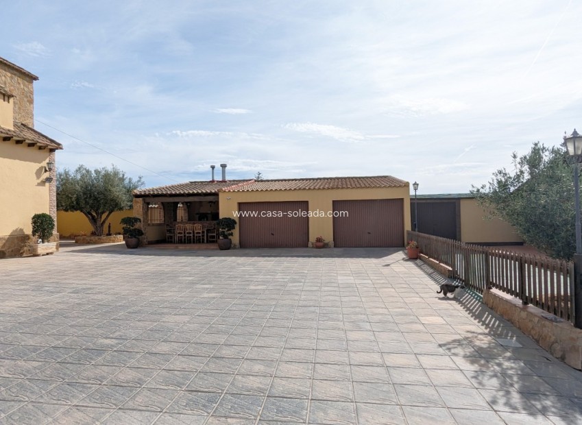 Revente - Villa - Bigastro - Inland