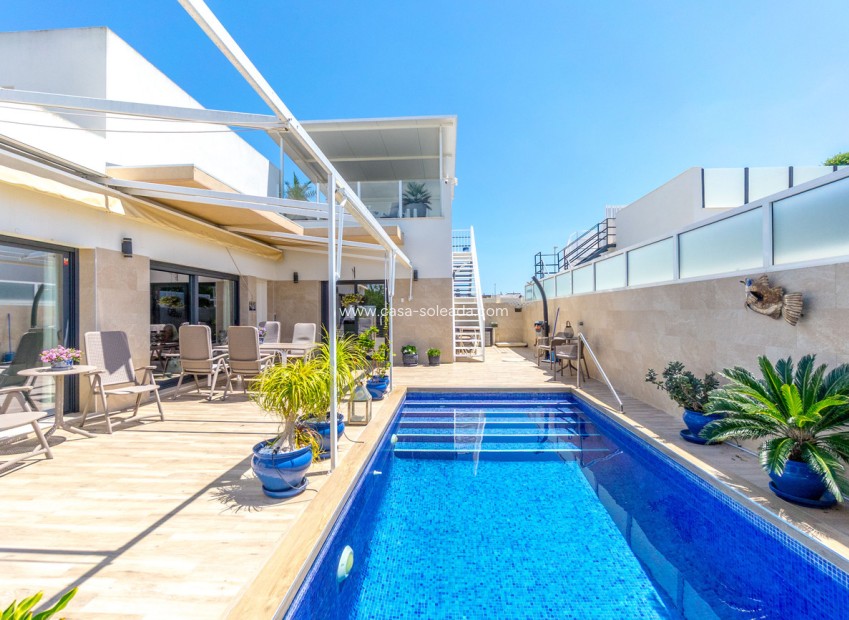 Revente - Villa - Daya Nueva - Costa Blanca