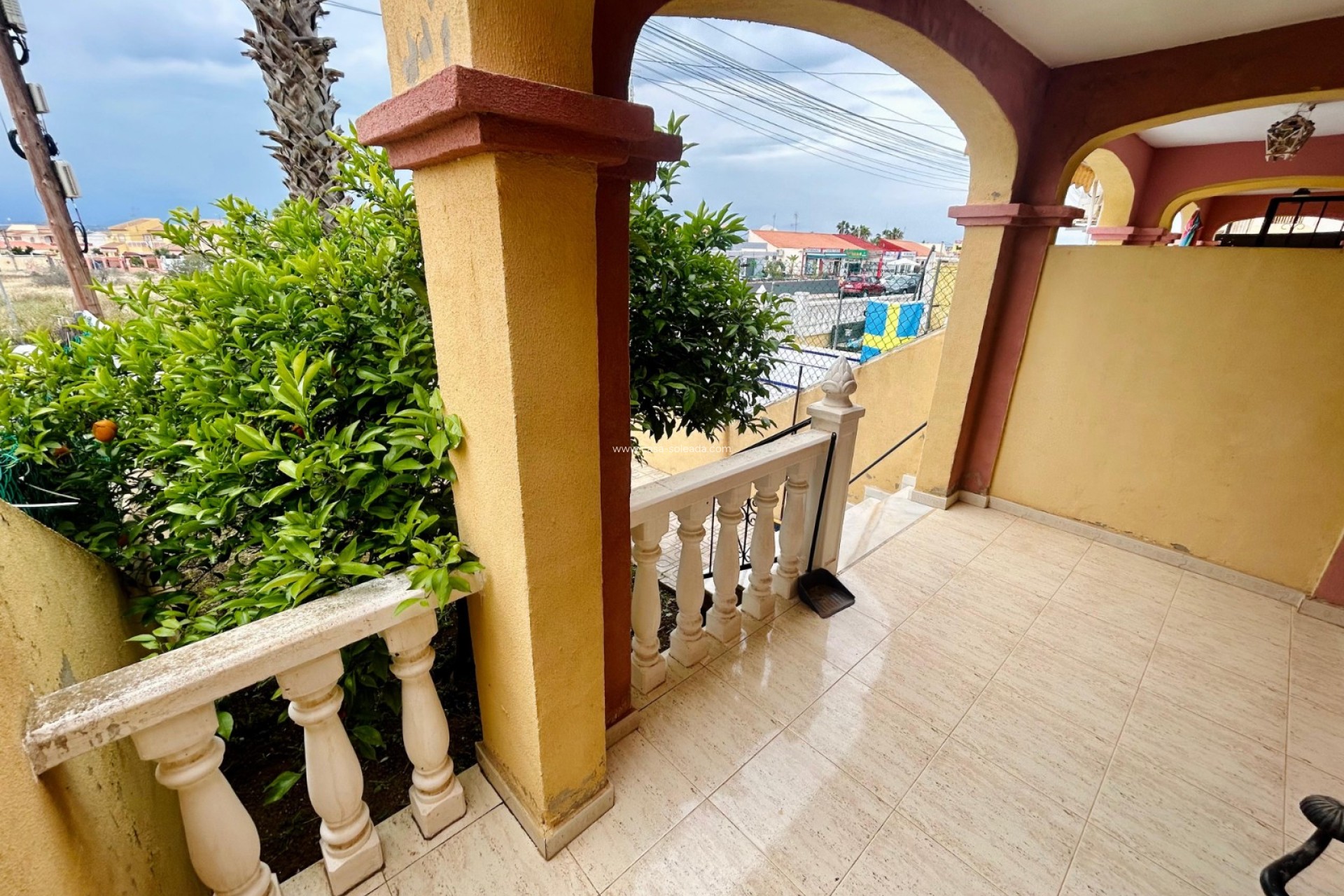 Revente - Villa - El Chaparral - Inland