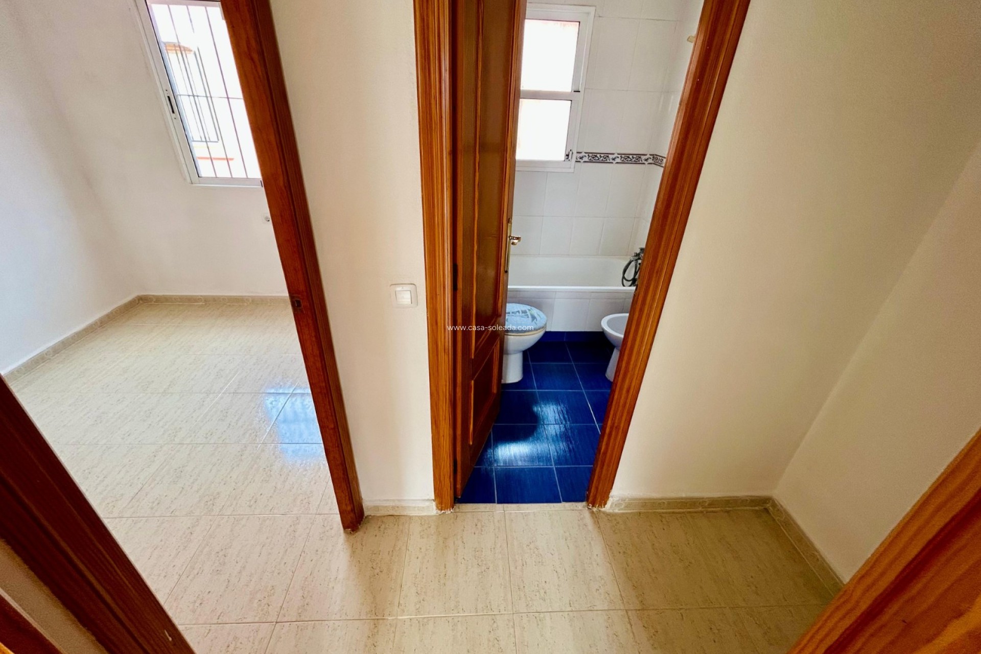 Revente - Villa - El Chaparral - Inland
