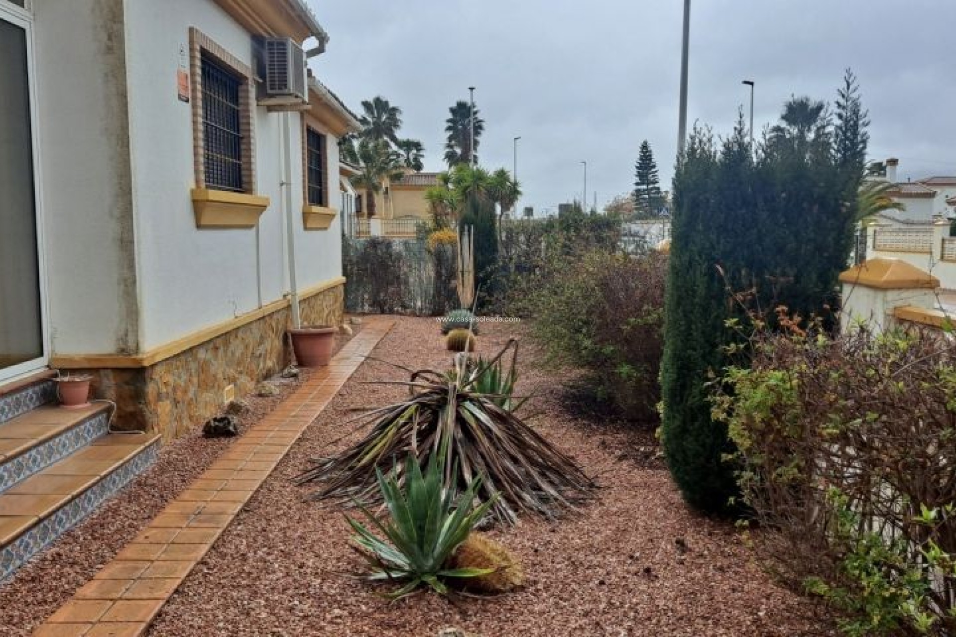 Revente - Villa - Hondón de las Nieves - Inland