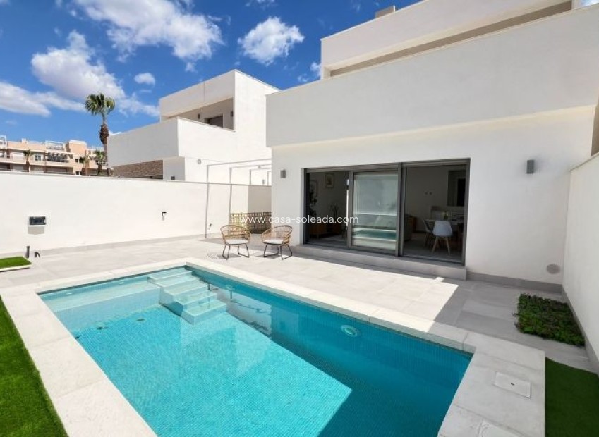 Revente - Villa - Orihuela Costa - Costa Blanca