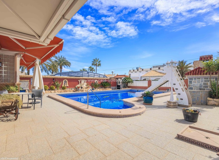 Revente - Villa - Orihuela Costa - Costa Blanca