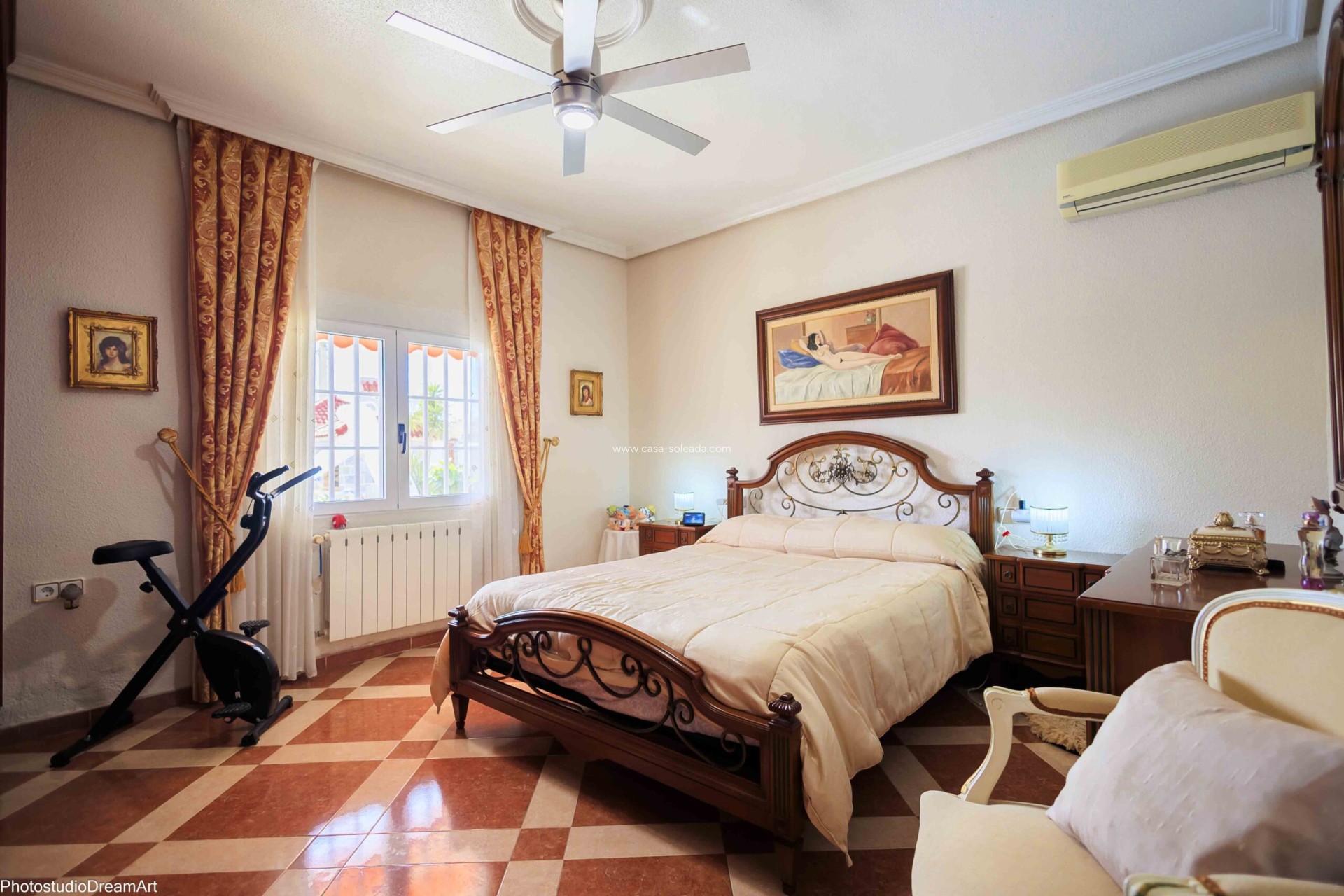 Revente - Villa - Orihuela Costa - Costa Blanca