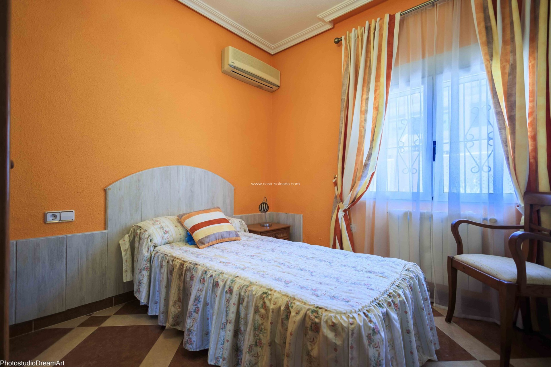 Revente - Villa - Orihuela Costa - Costa Blanca