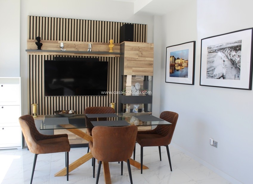 Revente - Villa - Orihuela Costa - Costa Blanca