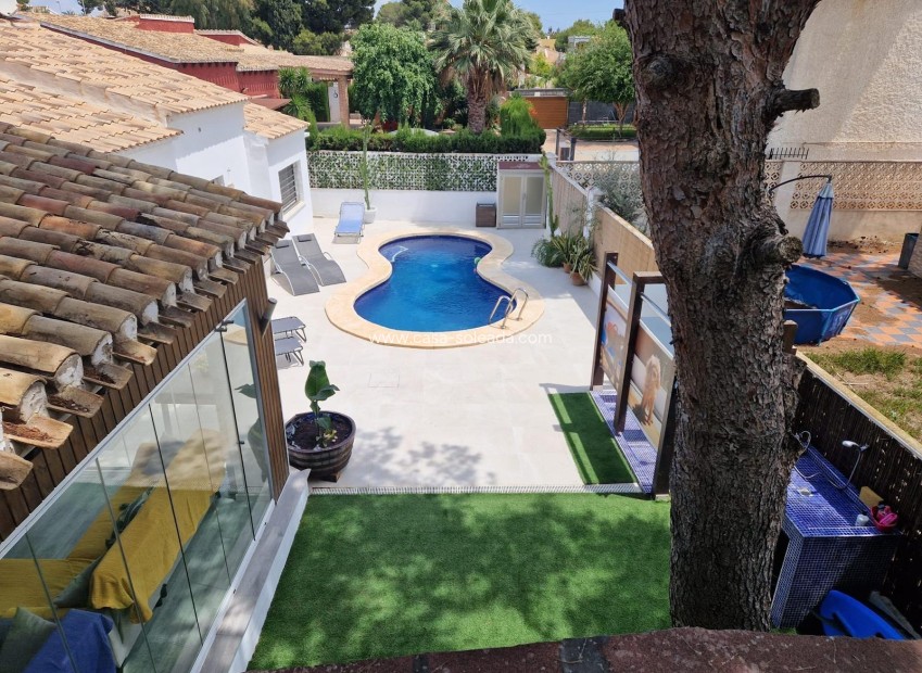 Revente - Villa - Orihuela Costa - Punta Prima