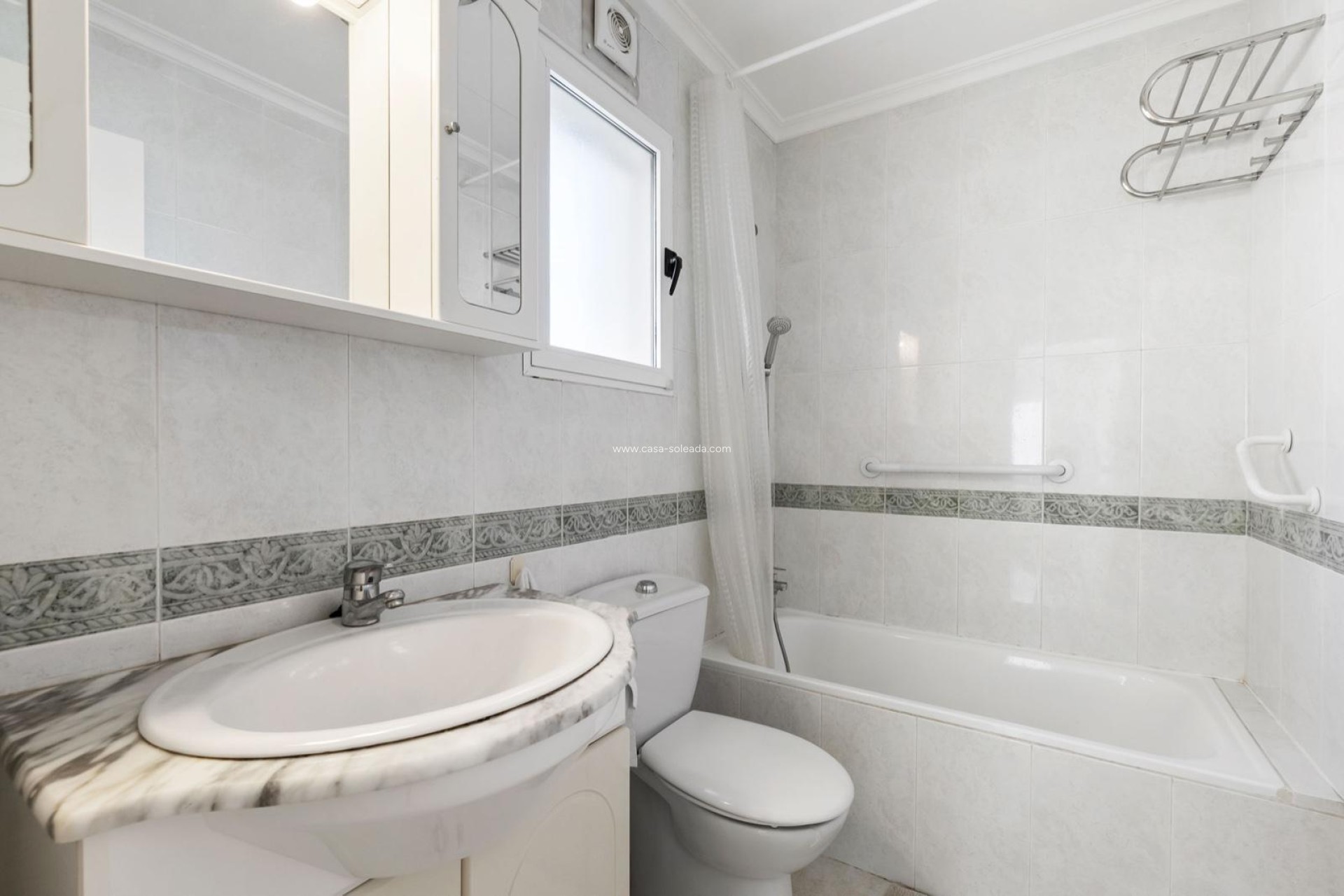 Revente - Villa - Orihuela Costa - Villamartín