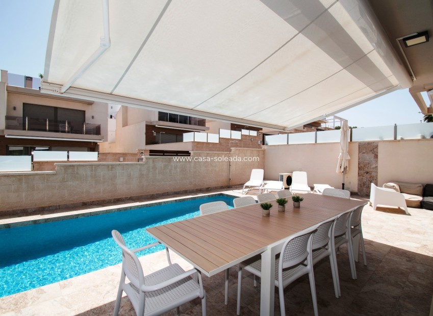 Revente - Villa - Orihuela Costa - Villamartín